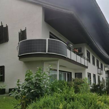 Kraftwerk Flexibel mit Mikrowechselrichter 310W - 1.860 W(Anschl. hinten)