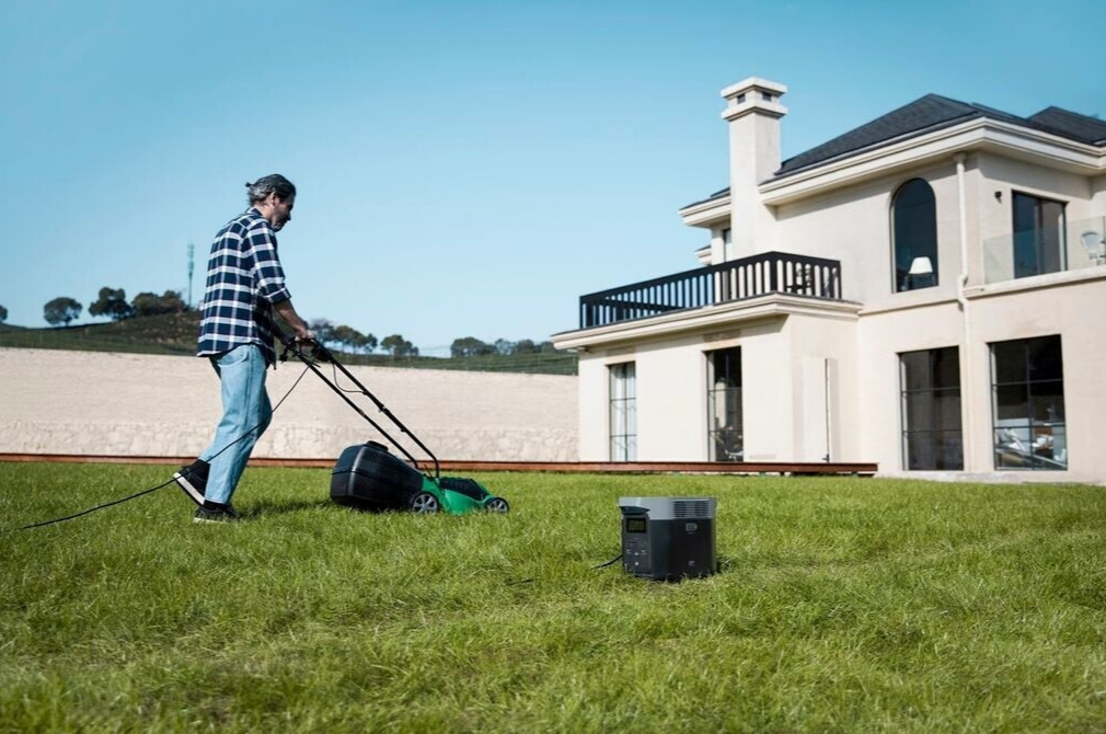 EcoFlow Delta 2 Tragbare Powerstation (1,024 kWh)