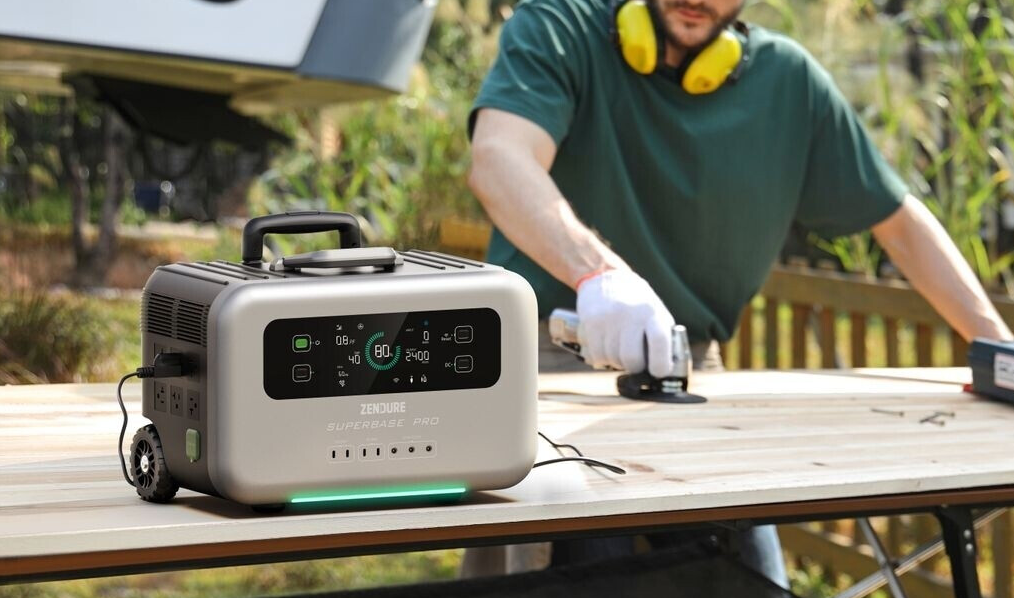 Zendure SuperBase Pro 1500 2000W / 1,44 kWh + Staubschutztasche