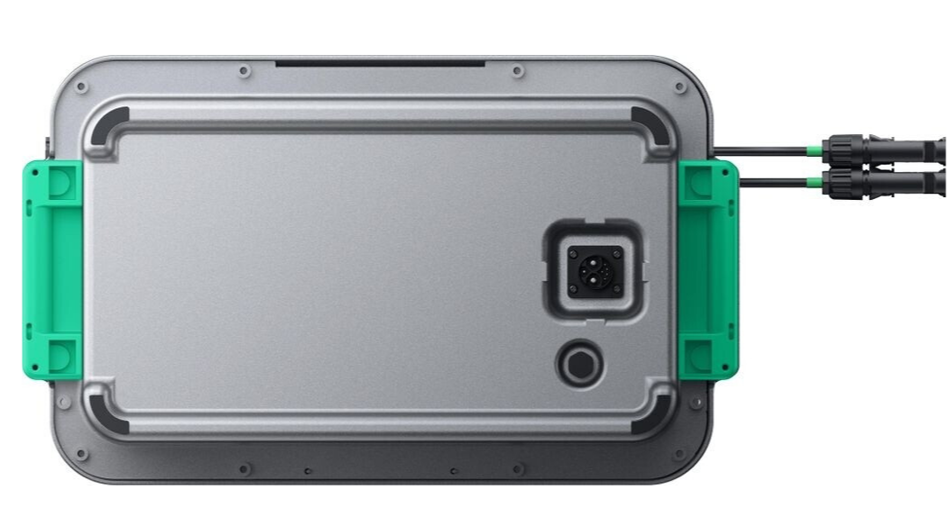 SolarFlow 800 Pro + 3 x AB2000X (7,68 kWh)